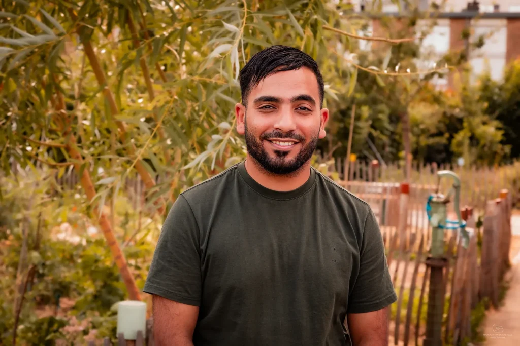 Ismail, Coordinateur Jeunesse de la Maison de quartier Caramel